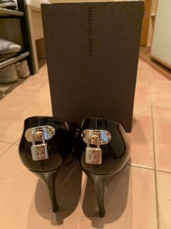 Туфли Louis Vuitton оригинальный р. 40,5