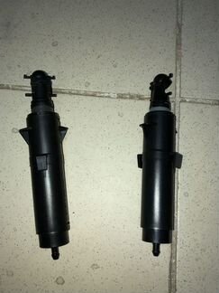 Форсунки фароомывателя правая и левая BMW F15