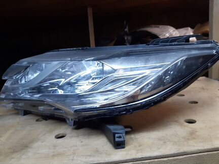 Фара левая Pajero Sport 3 QX Паджеро Спорт 3