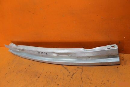 Усилитель бампера передний Audi Q5 8R 2008-2017