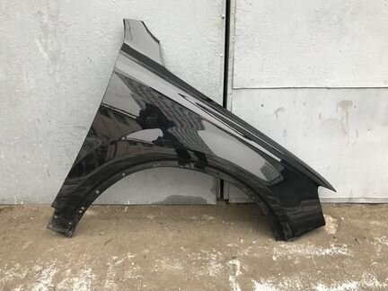 Крыло переднее правое Audi Q7 4M0821106D