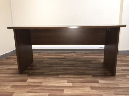 Стол письменный