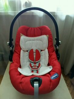 Автомобильное кресло Chicco