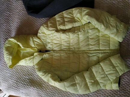 Куртки benetton, zara