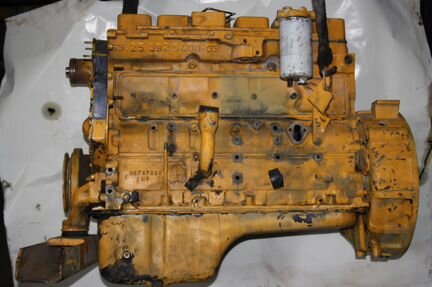 Двигатель Cummins QSB5.9 Komatsu SAA6D102E Наличие
