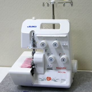 Оверлок Juki MO-54e