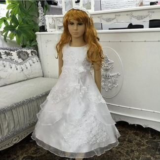 Белое новое бальное платье, длина 110см