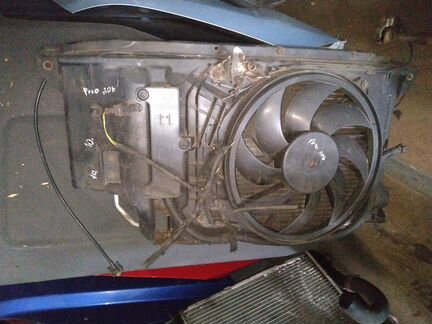 Рамка с кассетой радиаторов Peugeot 206 оригинал