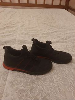 Кроссовки зимние