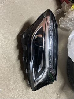 Фара Мерседес Правая GLA 156 доресталинг