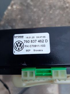 Стеклоподъемник передний правый Volkswagen Touareg