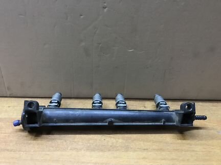 Топливная рейка Audi VW Skoda Seat 1,6 BSE
