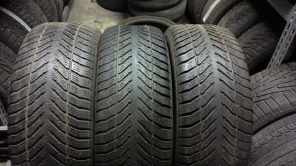 235 60 R16 Goodyear Eagle Ultra Grip GW-3