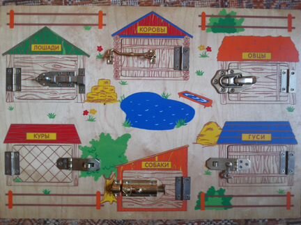 Игровая доска с защелками