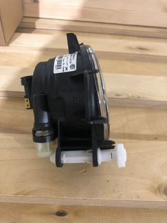 Противотуманная фара на BMW X5 E70 rest