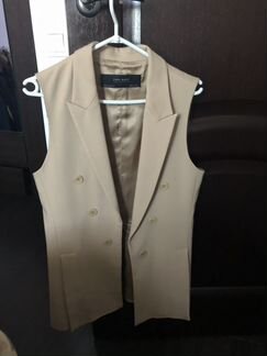 Жилетка Zara как новая