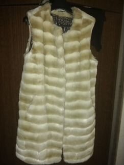 Жилетка из искусственного меха