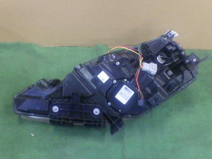 Фара Nissan Leaf светодиодная