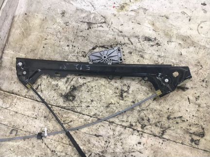 Стеклоподъемник передний правый Bmw 3-Series E92