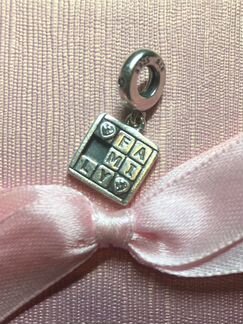 Украшение шарм