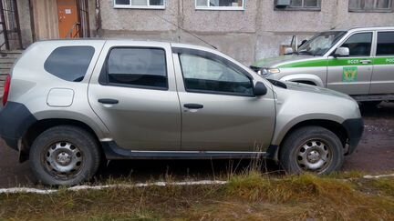 Renault Duster 1.6 МТ, 2013, битый, 108 650 км