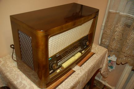 Ламповый приемник Saba Freundenstad 8