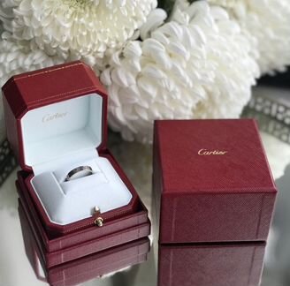 Cartier love кольцо