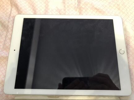 iPad A1822