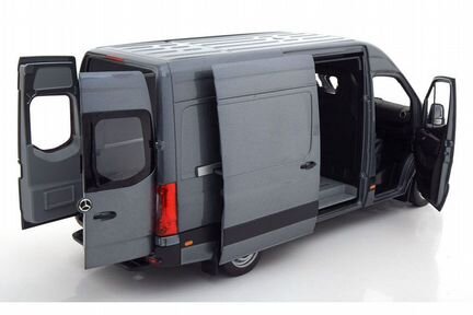 Mercedes-Benz Sprinter 1:18
