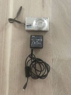Компактный фотоаппарат