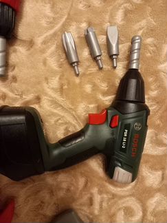 Дрель шуруповёрт Bosch и др инструменты