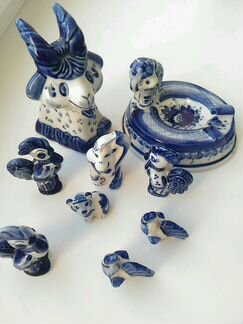 Гжель, пепельница, фигурки