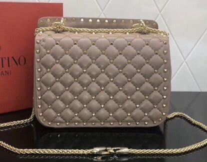Сумка Valentino Garavani натуральная кожа