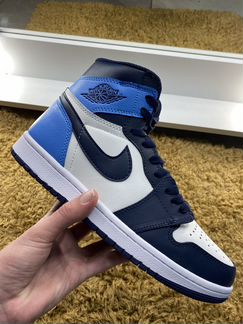 Кроссовки Nike air jordan