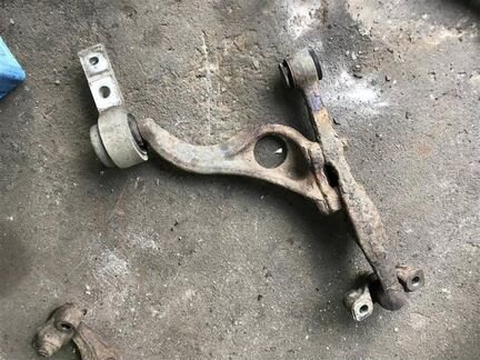 Рычаг передний правый нижний Мазда 6 GH L813 2010