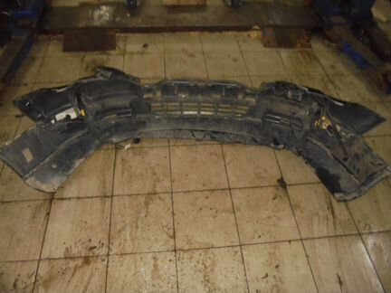 Бампер передний Фольксваген Пассат Б6. Черный