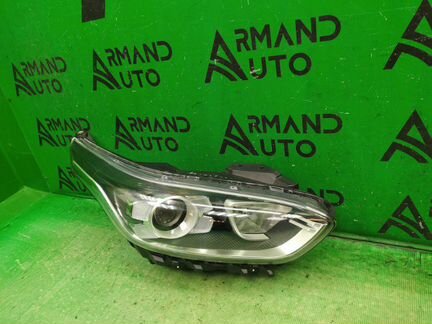 Фара правая Kia Cerato 4 2018