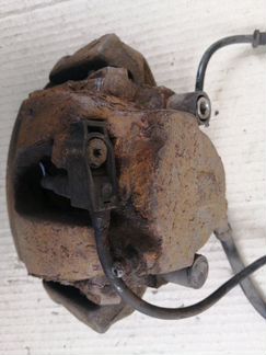 Суппорт передний левый Mercedes-Benz Slk R170 M112