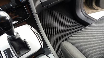 Новые коврики в салон Ford Galaxy