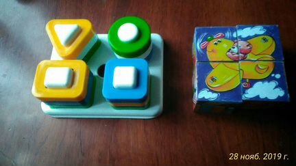 Комплект развивающих игрушек кубики и башенки с ко