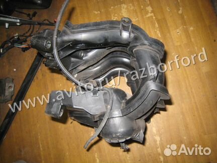 Впускной коллектор Ford 1.6L 4M5G-9424-CG