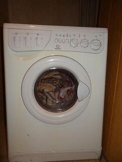 Стиральная машина с сушкой indesit WD84T