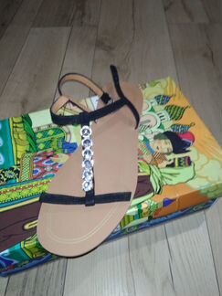 Новые босоножки