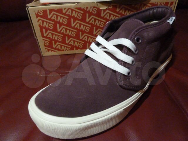 vans chukka lite