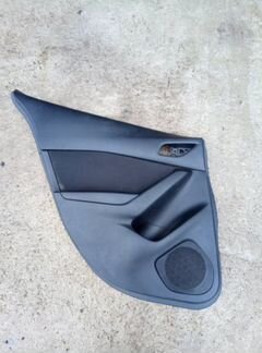 Обшивка двери задняя левая Mazda 3 BM Z6 2013-2016