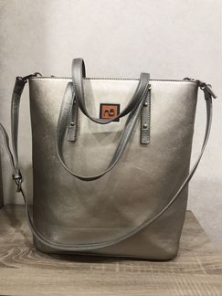 Сумка большая помещается А4