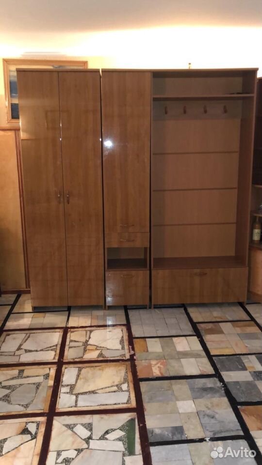 Шкаф