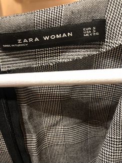 Платье Zara в отличном состоянии