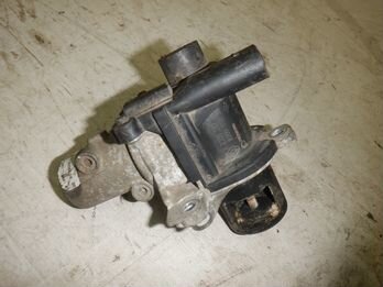 Клапан егр Ниссан Micra K12E