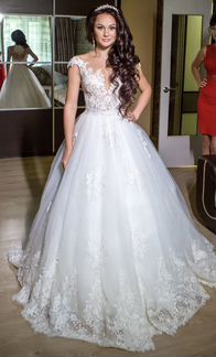 Свадебное платье 42-44